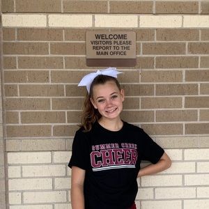 Meet your Posher, Elis